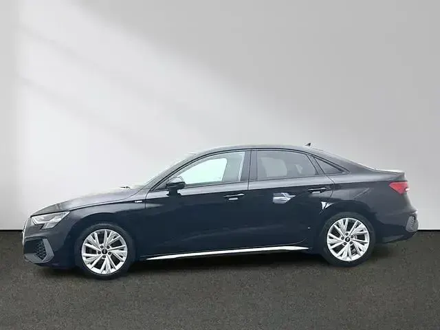 Brugt Audi A3 S-Line 116 HK (85 kW) 2023 Sort Sedan