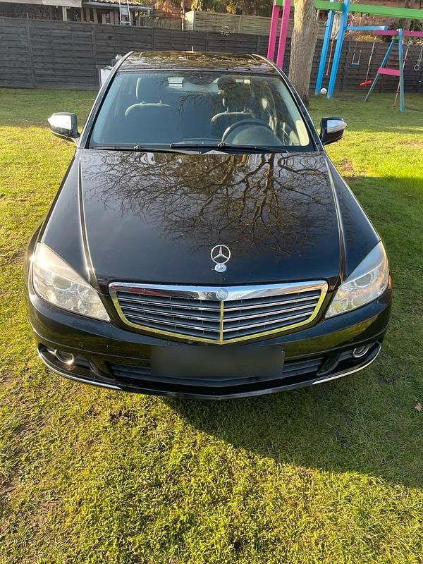 Gebraucht Mercedes C180 156 PS (114 kW) 2008 Schwarz Limousine