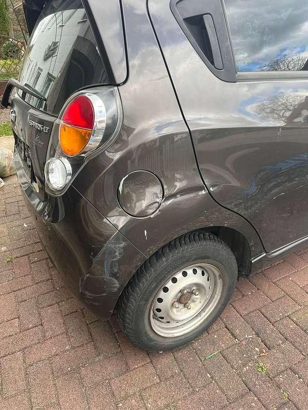 Gebraucht 2010 Chevrolet Spark LT Kleinwagen | 1.200 € (Superpreis) - Bild 1/4