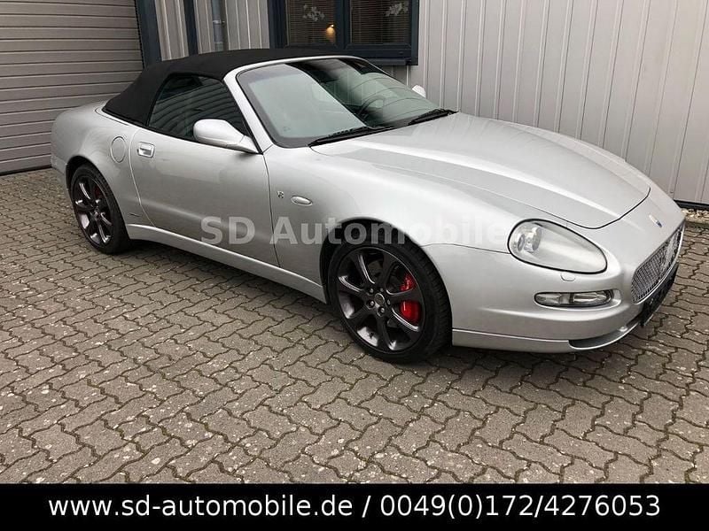 Silber Gebraucht 2004 Maserati Spyder Cabrio | 49.890 € (Teuer) - Bild 1/4