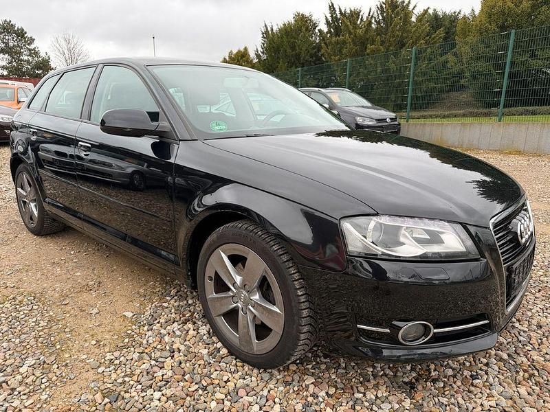 Gebraucht Audi A3 Sport 140 PS (102 kW) 2011 Schwarz Kleinwagen