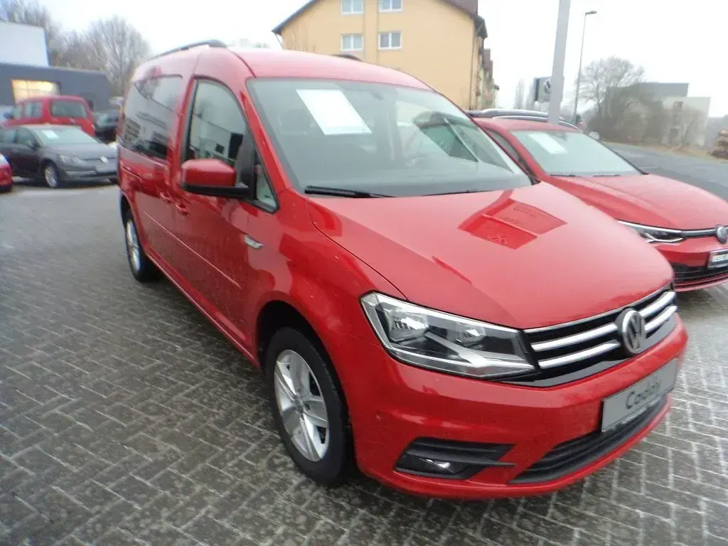 Gebraucht VW Caddy Comfortline 150 PS (110 kW) 2019 Rot Van / Kleinbus
