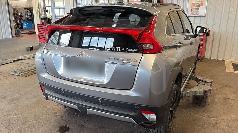 Gebraucht Mitsubishi Eclipse Cross 163 PS (119 kW) 2018 Grau SUV