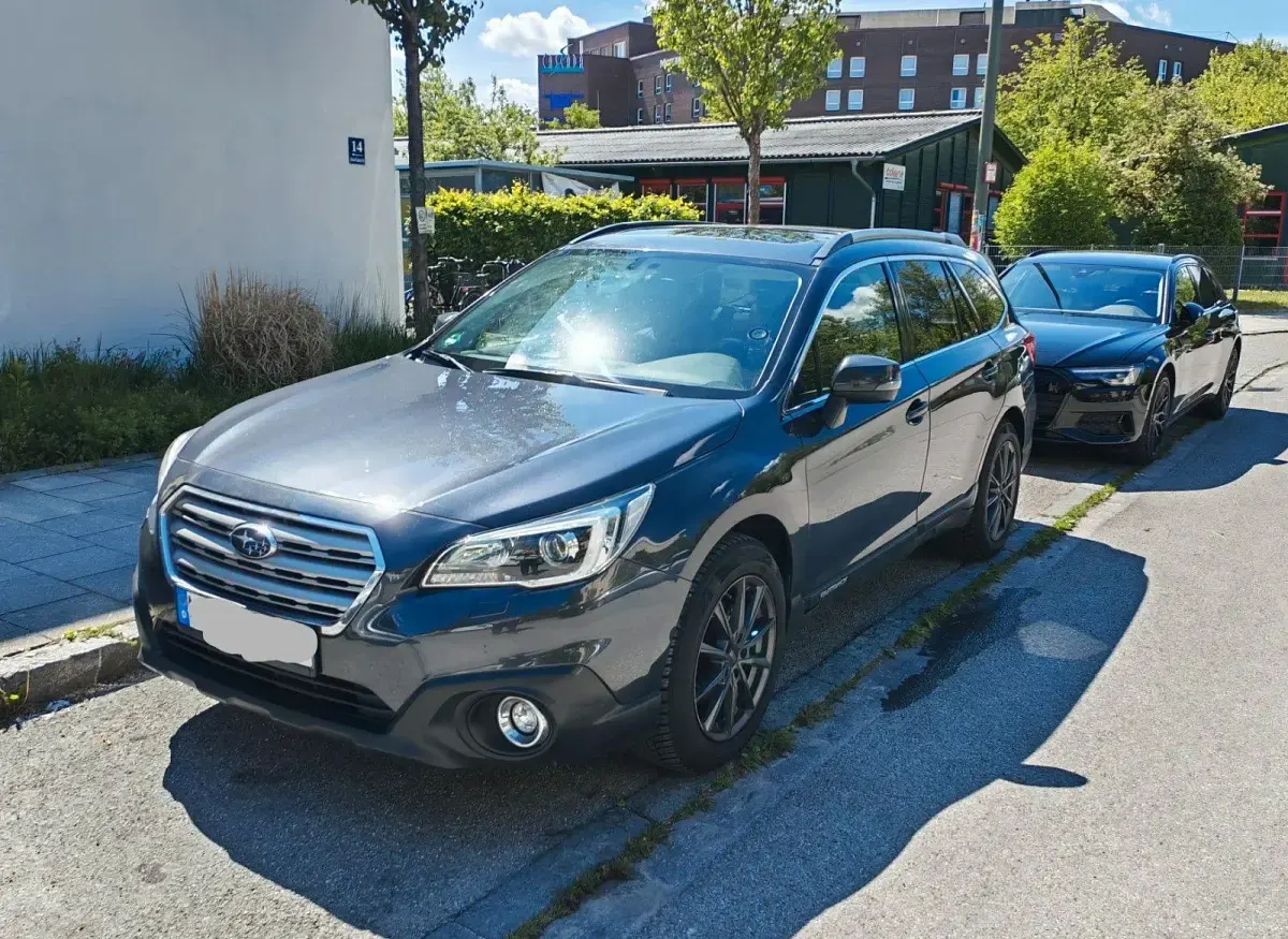 Gebraucht Subaru Outback 150 PS (110 kW) 2016 Grau Kombi