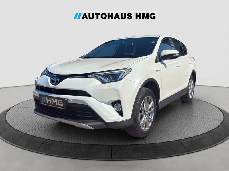 White pearl cs Gebraucht 2018 Toyota RAV4 Hybrid Executive SUV | 19.900 € (Fairer Preis) - Bild 1/4