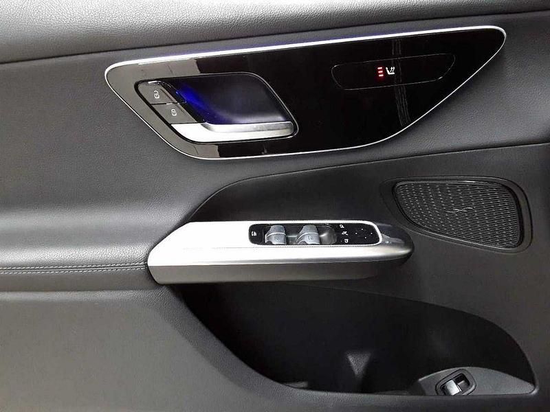 Gebraucht Mercedes GLC220 Advanced 197 PS (144 kW) 2024 Schwarz SUV