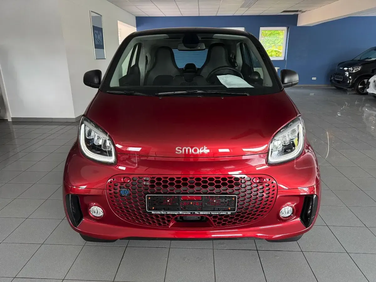 Gebraucht Smart ForTwo Coupé Exclusive 60 kW (82 PS) 2024 Rot Coupé