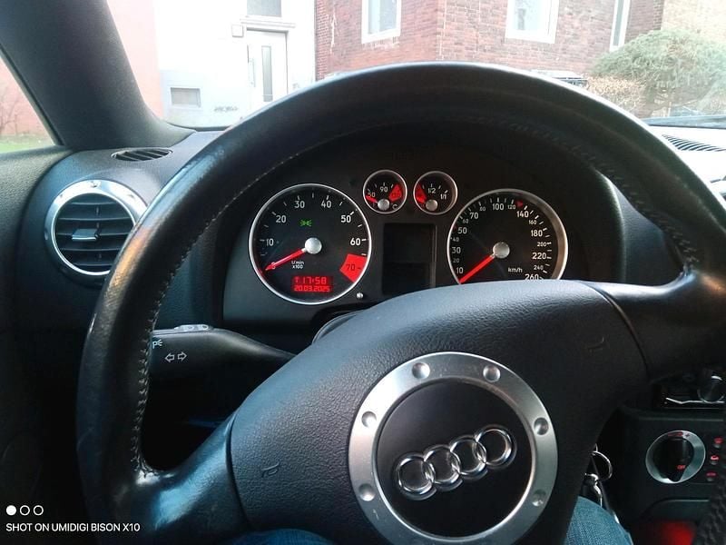 Gebraucht Audi TT 180 PS (132 kW) 2001 Silber Coupé