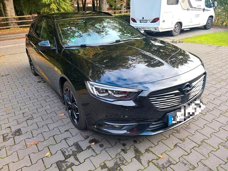 Schwarz Gebraucht 2018 Opel Insignia Kombi | 12.500 € (Superpreis) - Bild 1/4