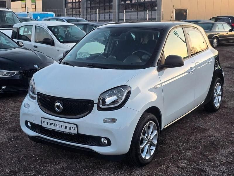Gebraucht Smart ForFour Basis 90 PS (66 kW) 2018 Schwarz Kleinwagen