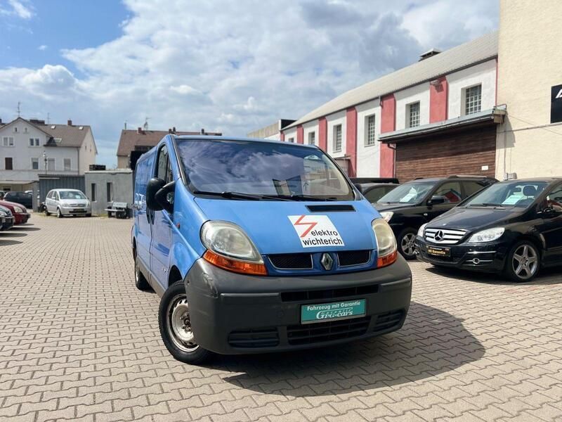 Blau Gebraucht 2004 Renault Trafic Van | 5.499 € (Guter Preis) - Bild 1/4