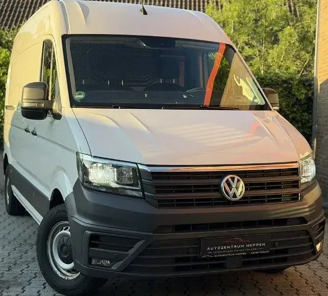 Gebraucht VW Crafter 177 PS (130 kW) 2021 Weiß Van
