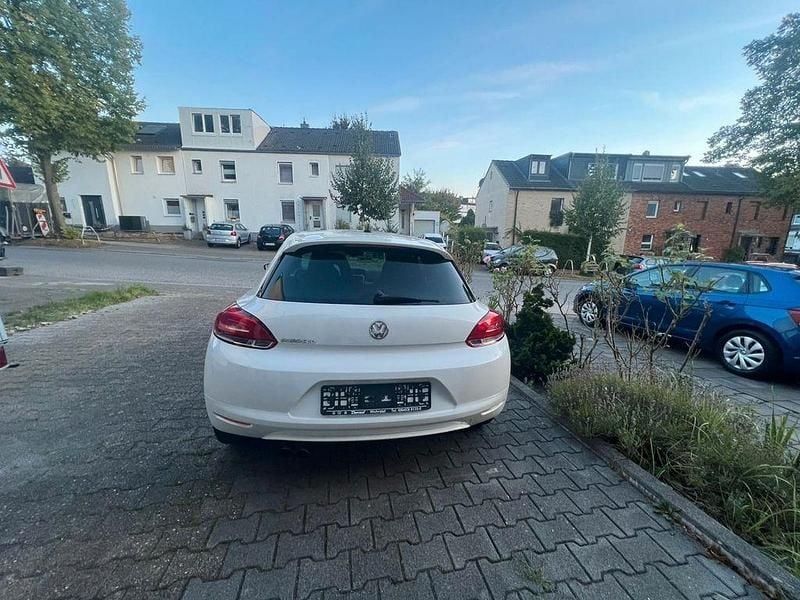 Gebraucht VW Scirocco 160 PS (117 kW) 2009 Weiß Coupé