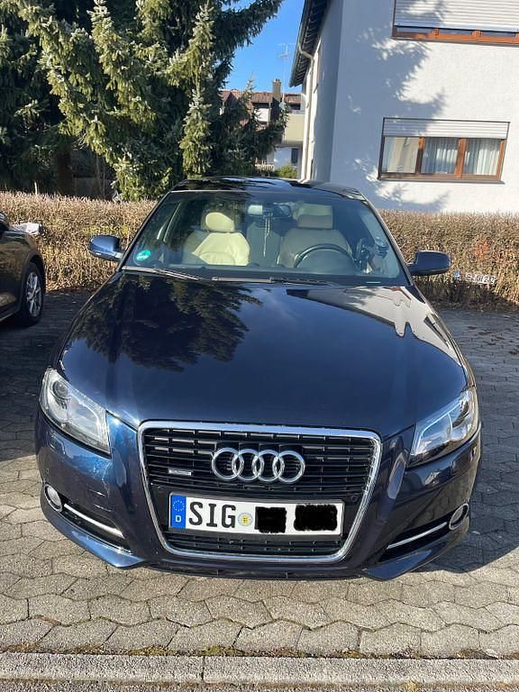 Gebraucht Audi A3 Ambition 160 PS (117 kW) 2012 Blau Kleinwagen