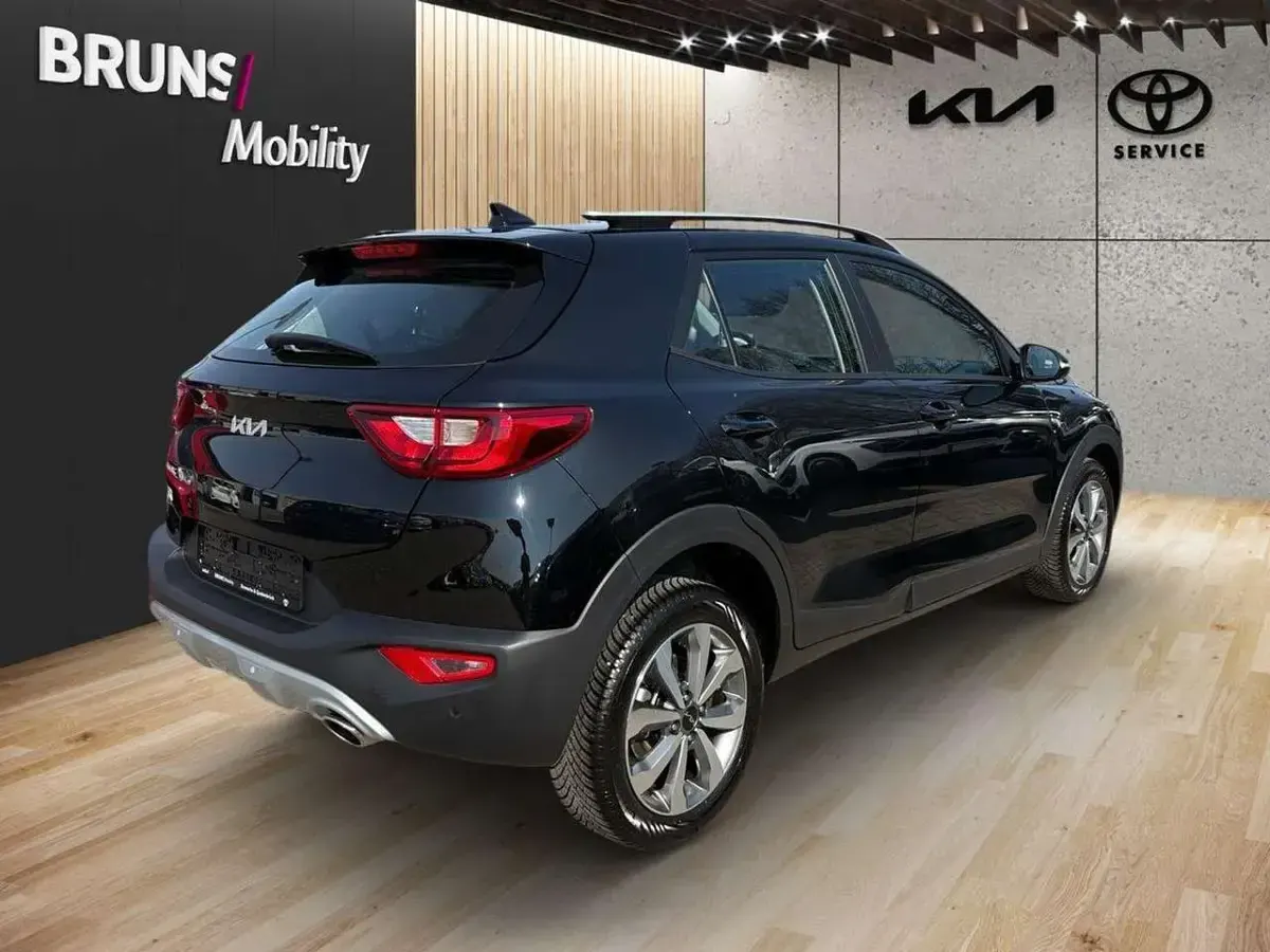 Gebraucht Kia Stonic Vision 101 PS (74 kW) 2025 Schwarz SUV