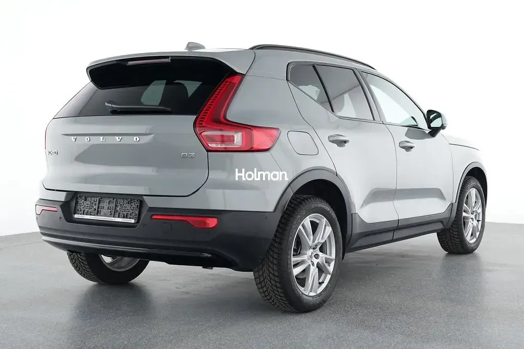 Occasion Volvo XC40 Plus 163 ch (119 kW) 2025 Gris SUV