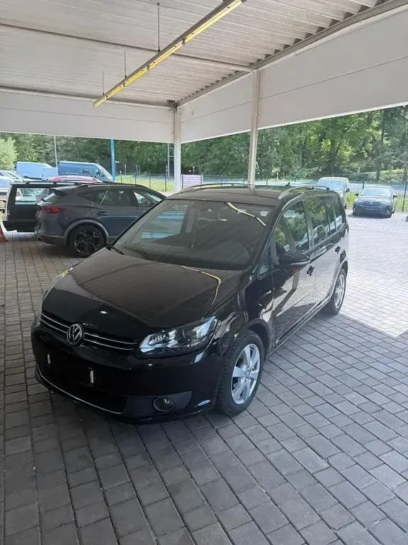 Gebraucht VW Touran Highline 140 PS (102 kW) 2012 Schwarz Van / Kleinbus