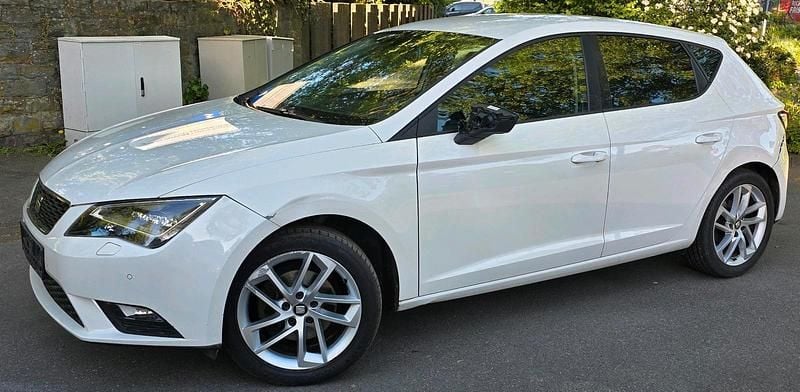 Usata Seat Leon 110 CV (80 kW) 2015 Bianco Berlina