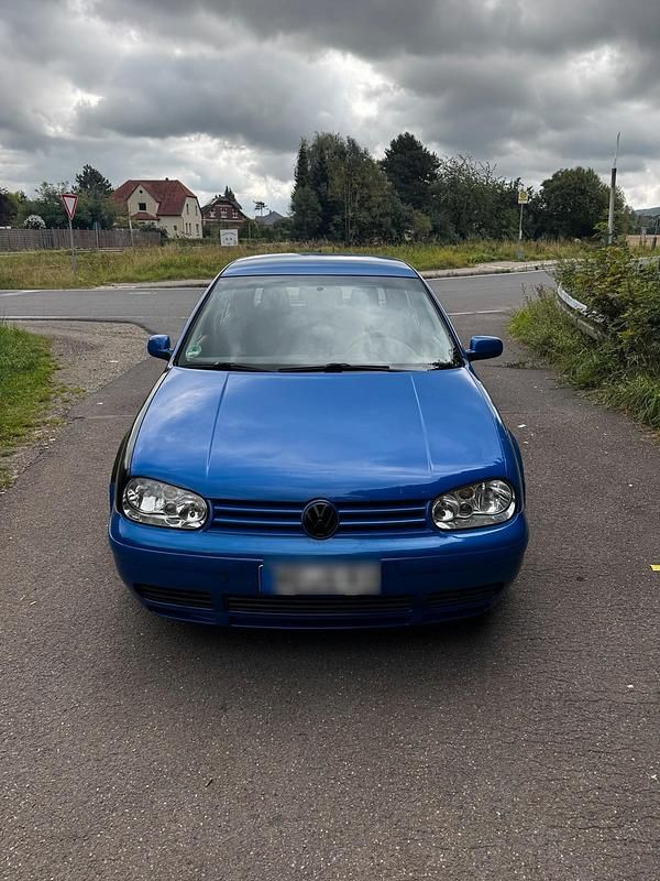 Blau Gebraucht 1998 VW Golf IV GTI Limousine | 3.050 € - Bild 1/4