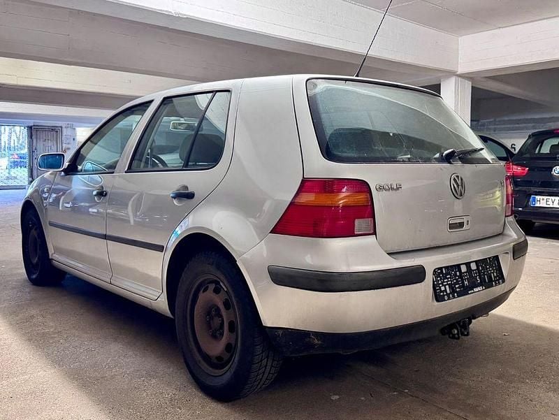 Gebraucht VW Golf IV Highline 105 PS (77 kW) 2000 Silber Limousine
