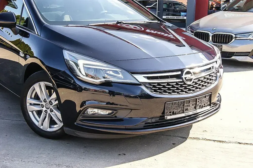 Gebraucht Opel Astra Dynamic 125 PS (91 kW) 2018 Blau Kombi