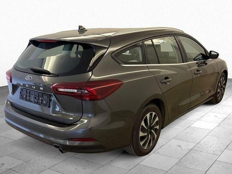 Gebraucht Ford Focus Cool & Connect 120 PS (88 kW) 2021 Weiß Kombi