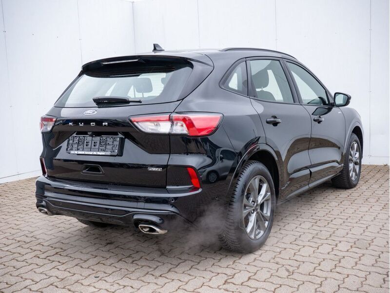 Gebraucht Ford Kuga ST-Line 224 PS (164 kW) 2024 Schwarz SUV