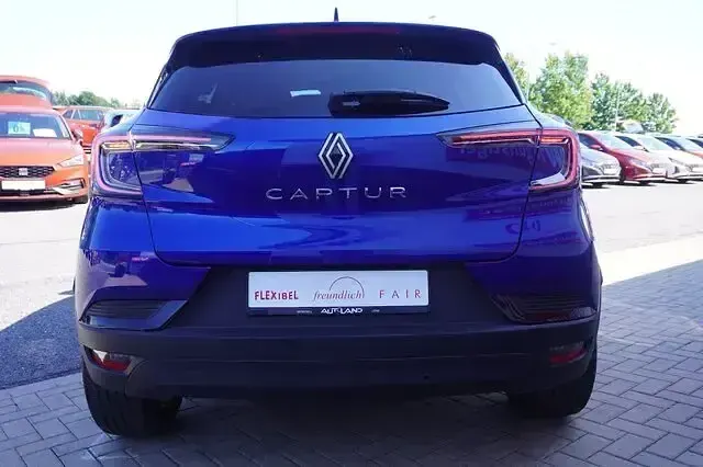 Neu Renault Captur 91 PS (66 kW) 2026 Blau SUV