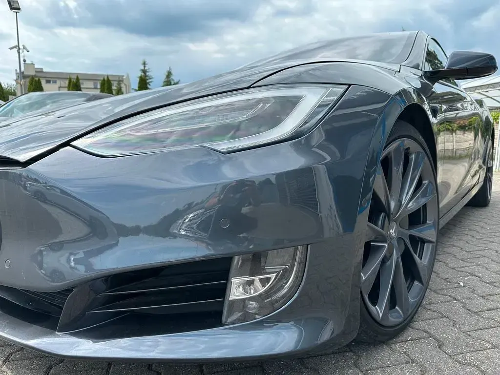 Gebraucht Tesla Model S 389 kW (530 PS) 2020 Grau Kleinwagen