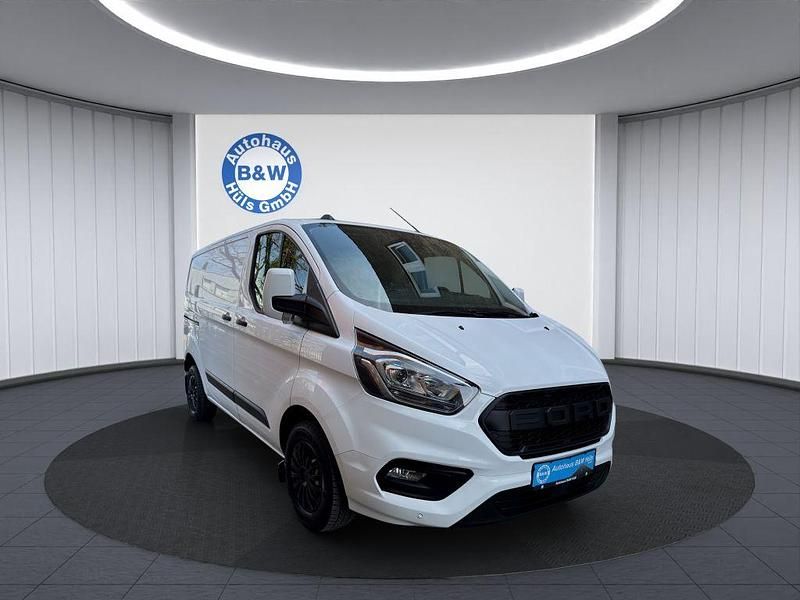 Gebraucht Ford Transit Custom Trend 131 PS (96 kW) 2022 Frostweiß Van / Kleinbus
