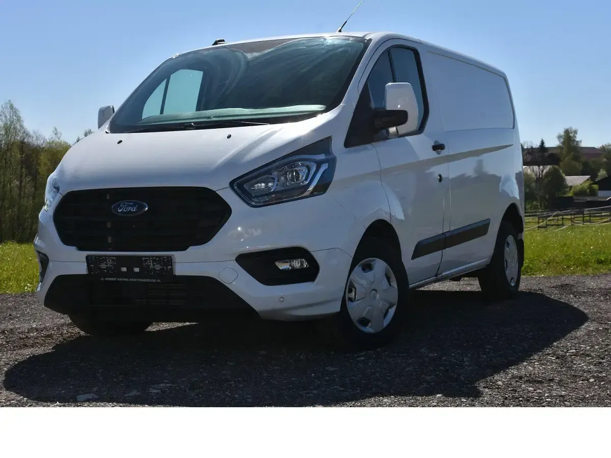 Gebraucht Ford Transit Custom Trend 131 PS (96 kW) 2020 Weiß Van / Kleinbus