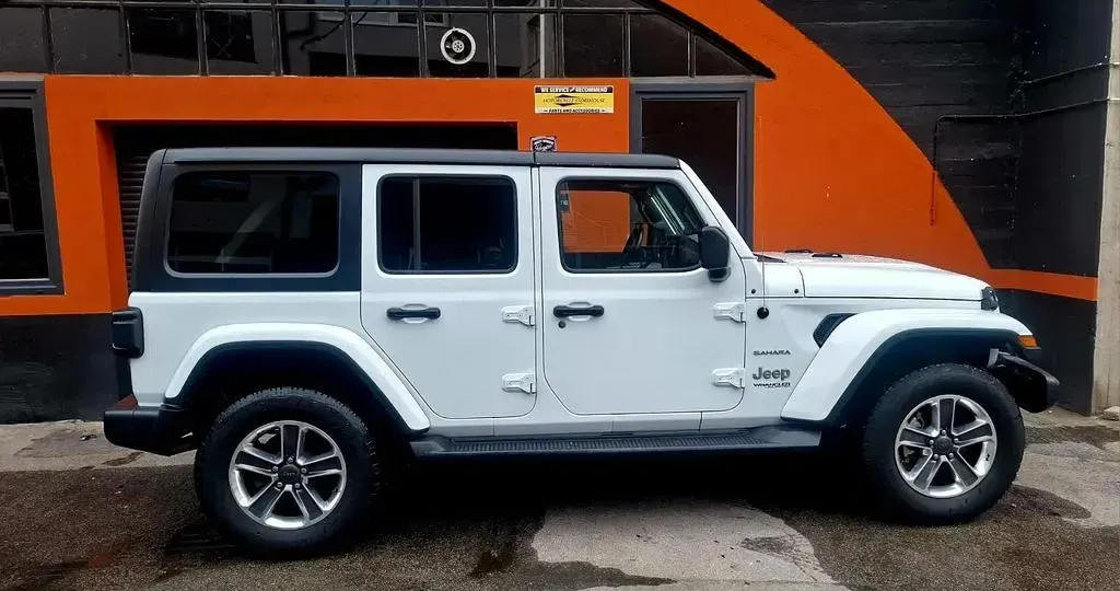 Gebraucht Jeep Wrangler Sahara 272 PS (200 kW) 2020 Weiß SUV