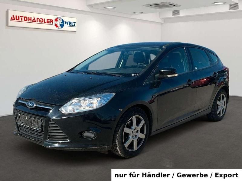 Gebraucht Ford Focus Champions Edition 125 PS (91 kW) 2012 Schwarz Limousine