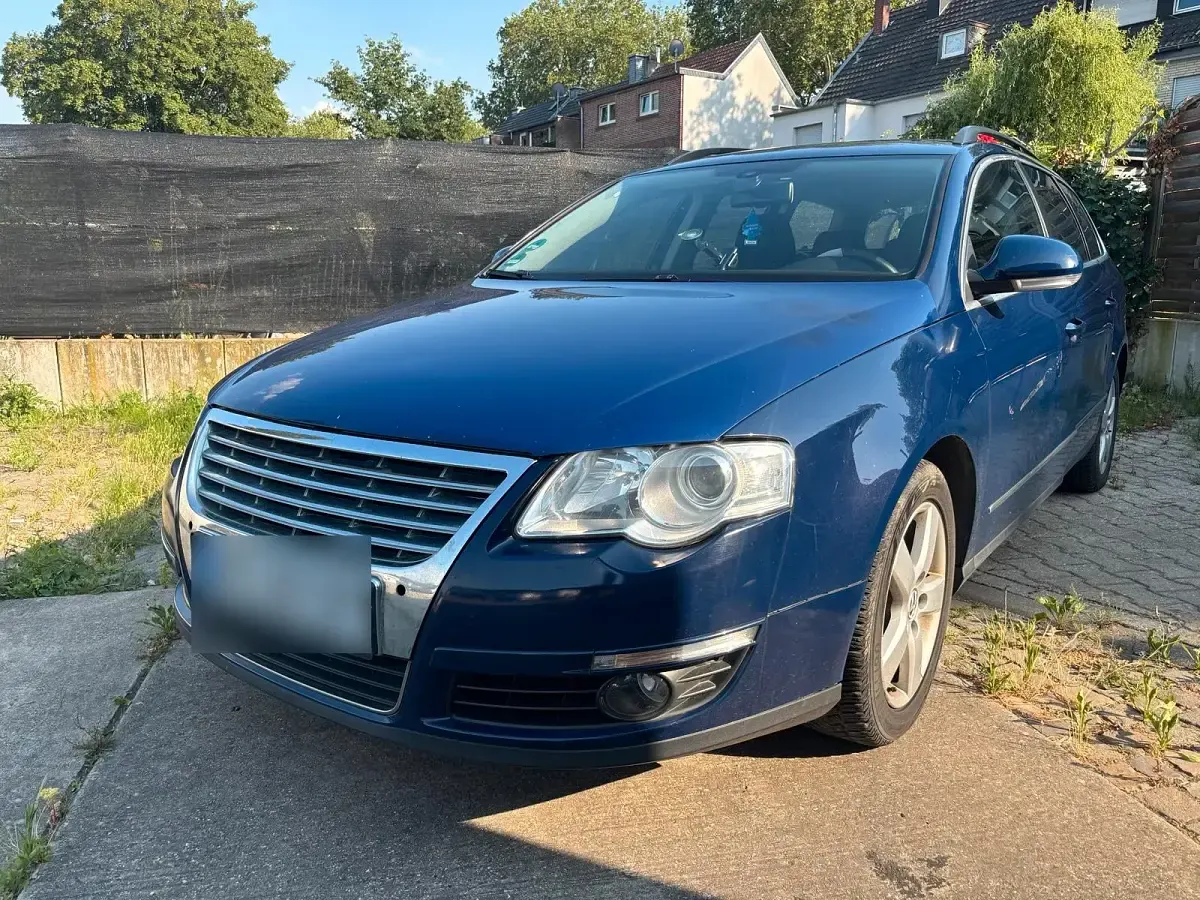 Gebraucht VW Passat 103 PS (75 kW) 2006 Blau Kombi