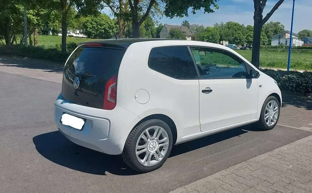 Gebraucht VW up! high up! 60 PS (44 kW) 2013 Weiß Kleinwagen