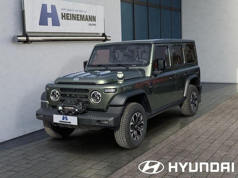 Neu BAW 212 166 PS (122 kW) 2025 Grau SUV