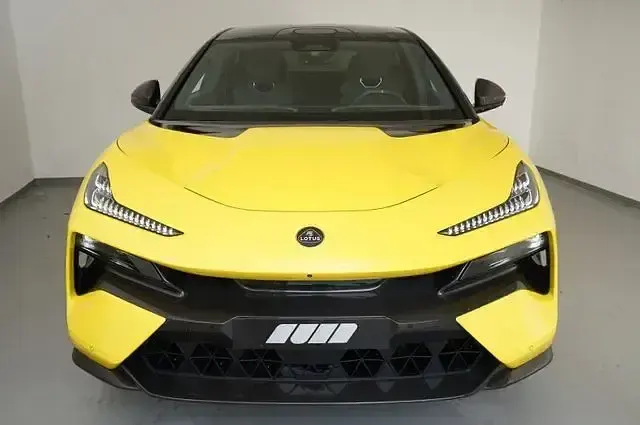 Gebraucht Lotus Eletre 675 kW (918 PS) 2025 Gelb SUV