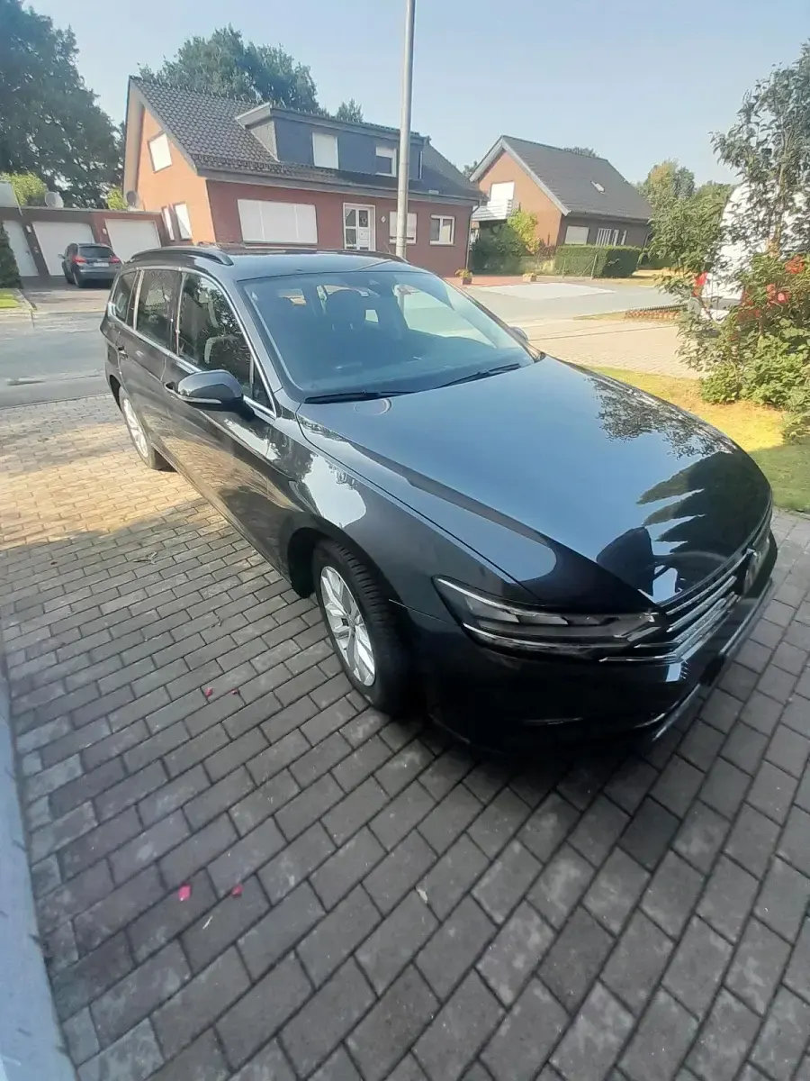 Gebraucht VW Passat 150 PS (110 kW) 2020 Andere farben Kombi