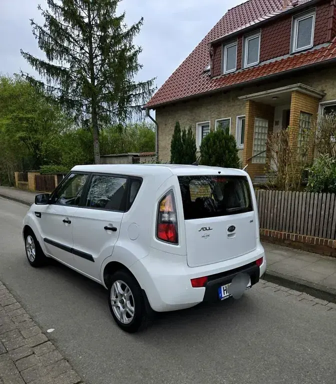 Gebraucht Kia Soul 128 PS (94 kW) 2010 Weiß SUV