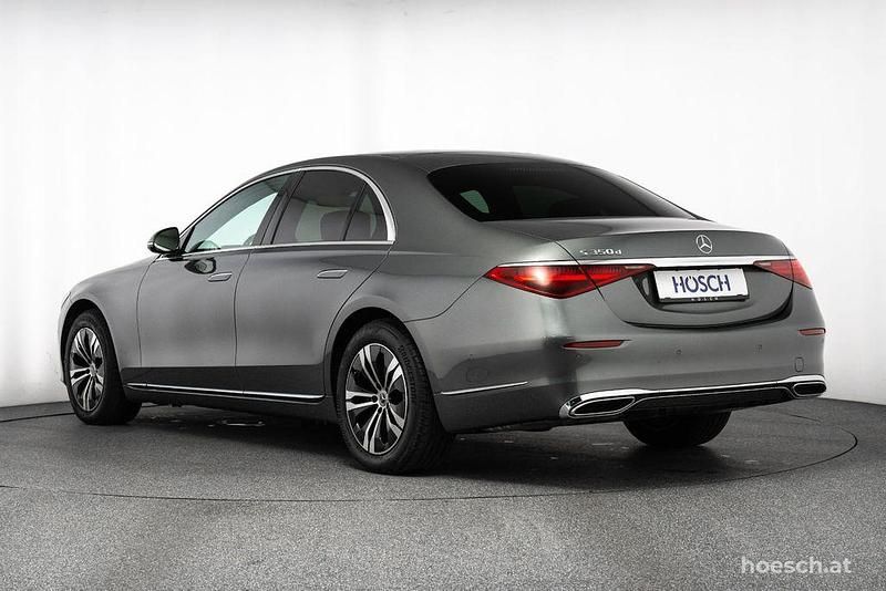 Gebraucht Mercedes S350 313 PS (230 kW) 2024 Grau Limousine