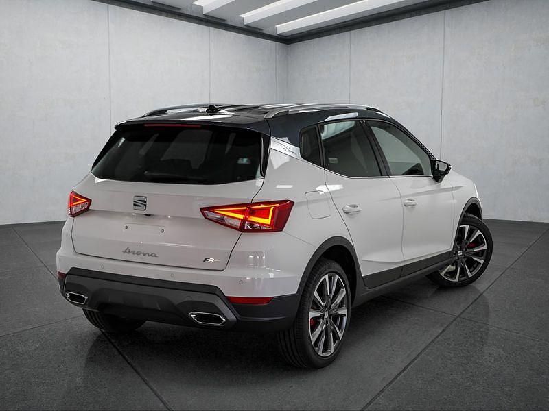Neu Seat Arona FR 150 PS (110 kW) 2025 Weiß SUV