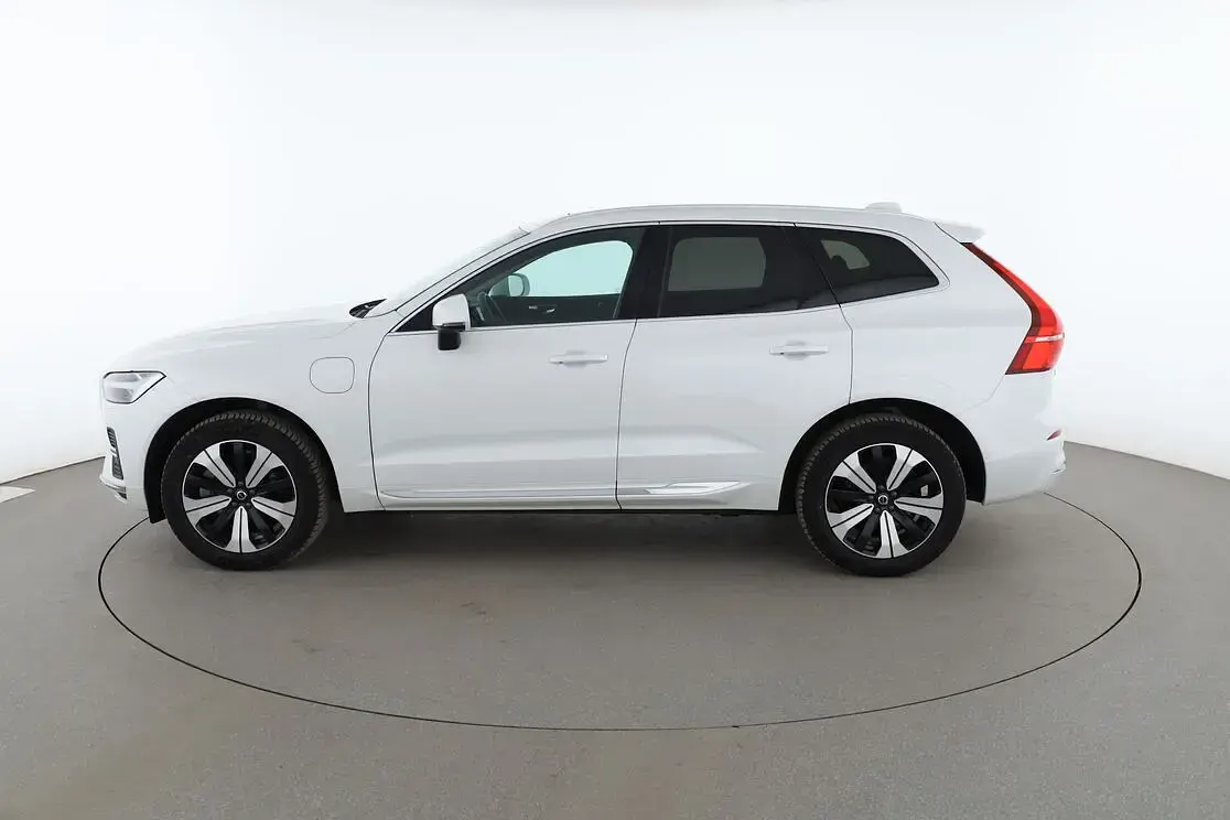 Gebraucht Volvo XC60 Plus 2024 Weiß SUV