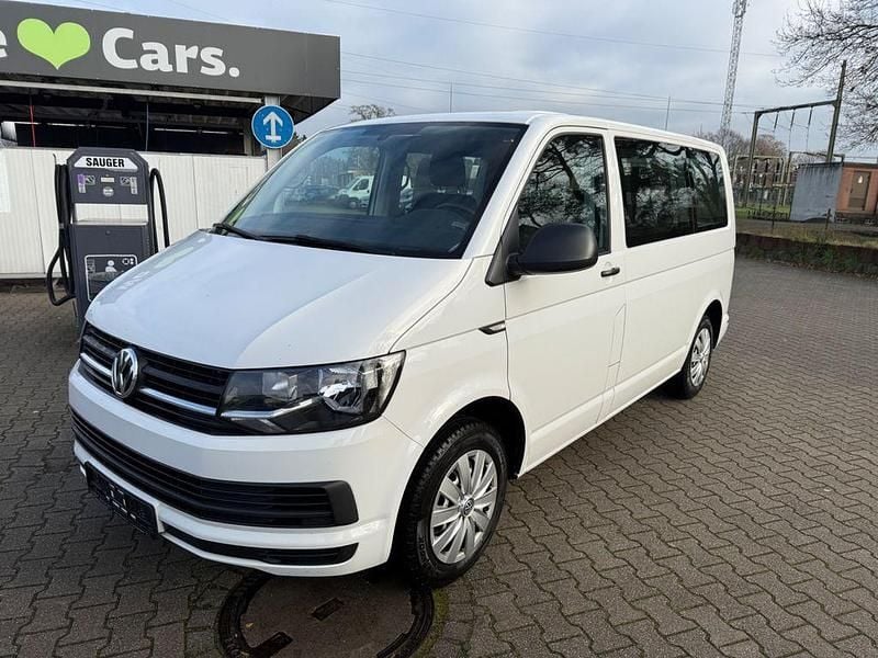 Gebraucht VW T6 Trendline 150 PS (110 kW) 2016 Weiß Van