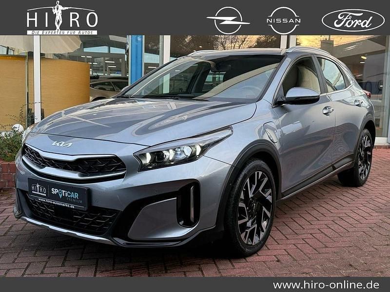 Gebraucht Kia XCeed Spirit 141 PS (103 kW) 2022 Lunarsilber SUV