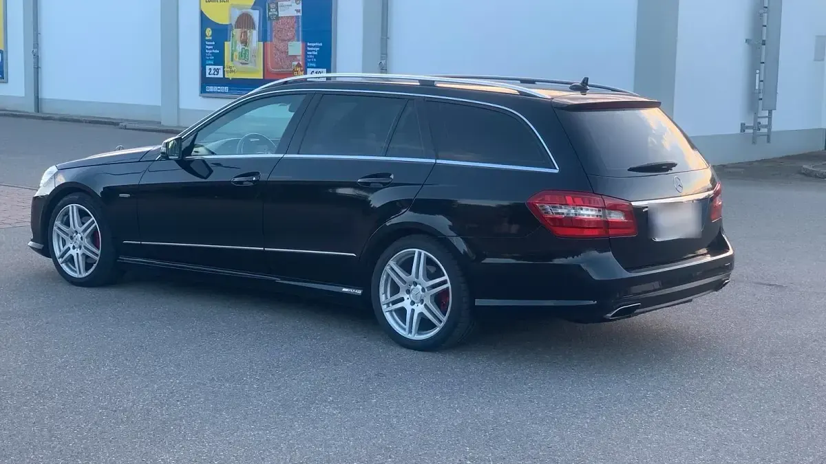 Usata Mercedes E250 AMG 204 CV (150 kW) 2012 Nero Station wagon