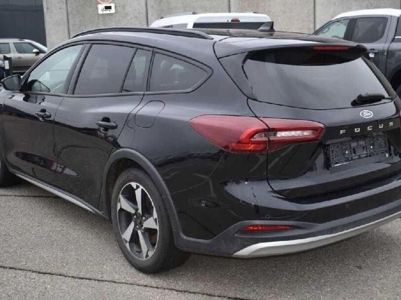 Gebraucht Ford Focus Active X 155 PS (114 kW) 2024 Schwarz Limousine