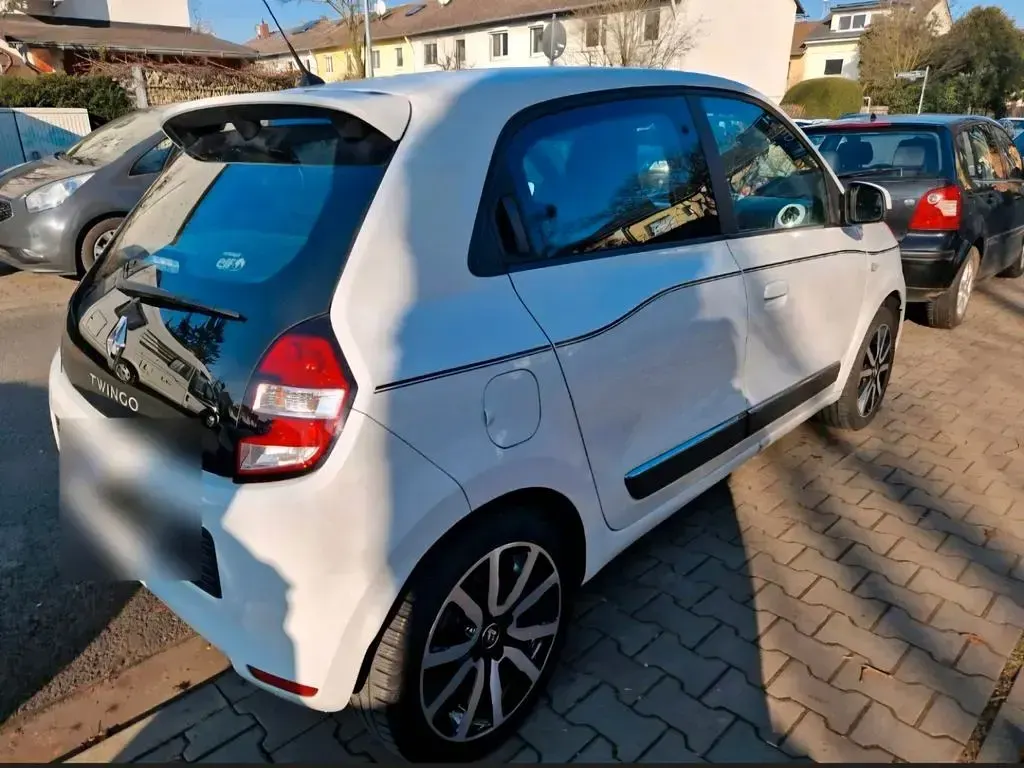 Gebraucht Renault Twingo Intens 71 PS (52 kW) 2016 Weiß Kleinwagen