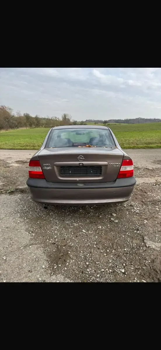 Gebraucht Opel Vectra 75 PS (55 kW) 1997 Braun Limousine