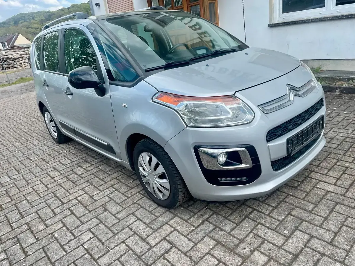 Gebraucht Citroën C3 Picasso Exclusive 99 PS (72 kW) 2016 Silber Van / Kleinbus