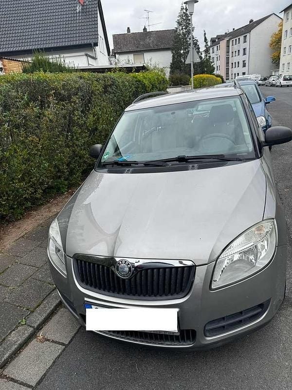 Gelb Gebraucht 2008 Skoda Fabia Style Kleinwagen | 1.000 € (Superpreis) - Bild 1/4